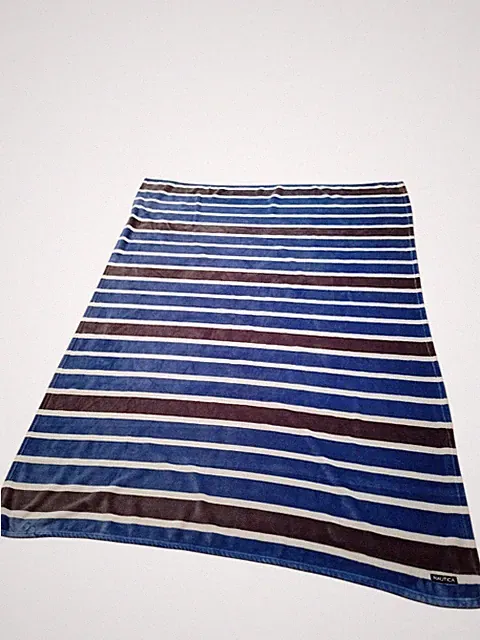 Nautica Boating Nautical Feel Plush Soft Throw Blanket Stripes Preppy College