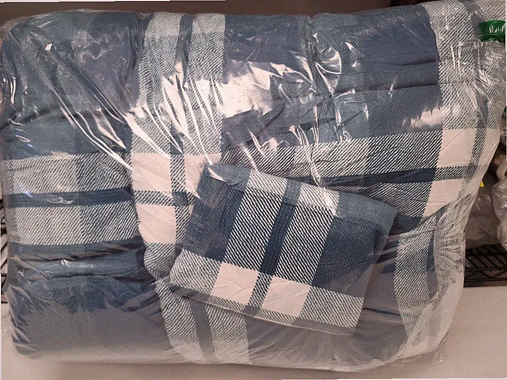 Nautica Crossview Reversible 3 Piece Full/ Queen Comforter Set Navy Plaid NWOT