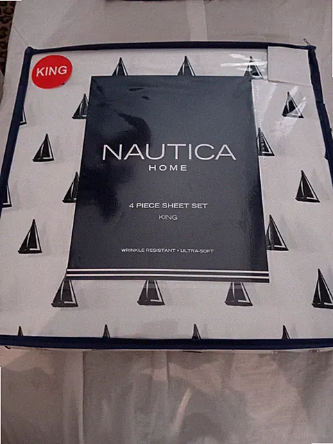 NAUTICA HOME 4 PIECE WHITE BLUE SAILBOATS KING SHEET SET 100% POLYESTER NIP