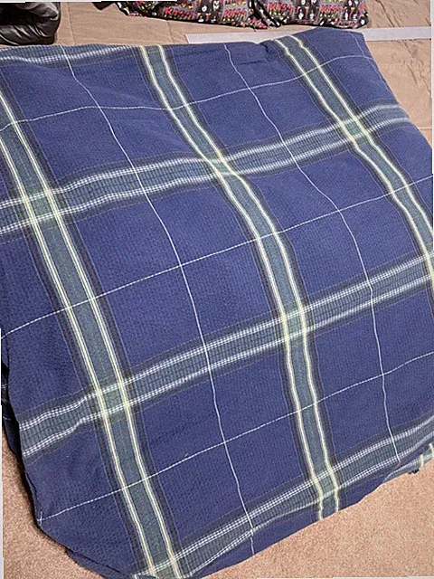 Nautica Queen Duvet Cover Navy Blue w/ gold/yellow/green stripe Queen Bed